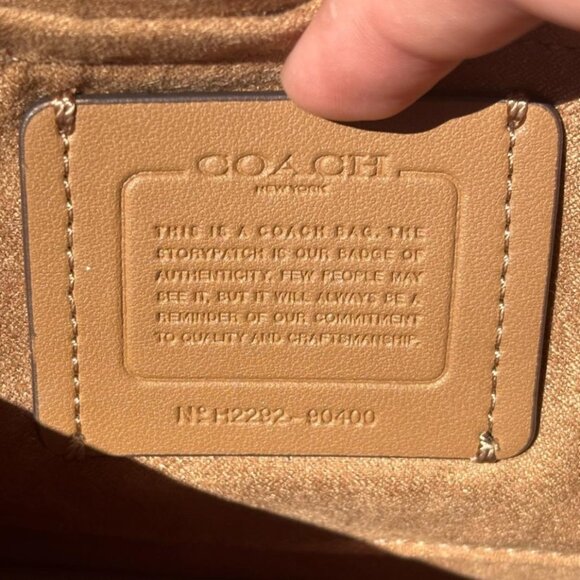 Coach Klare Crossbody bag in Signature Canvas with Rivets - Picture 10 of 10